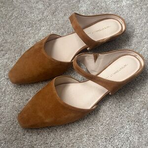 INTENTIONALLY BLANK Tan Suede Mules
